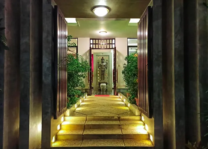 The Palmery 4*